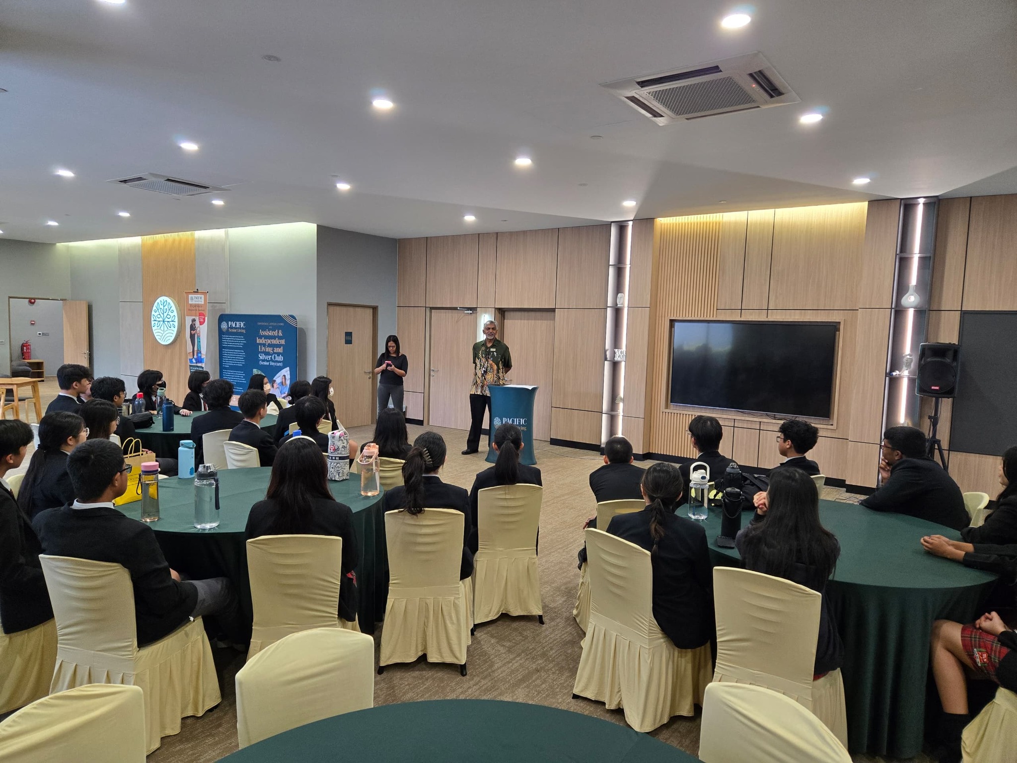 Pacific Senior Living was honoured to host students from TLS International for a meaningful, hands-on learning journey into the world of senior living